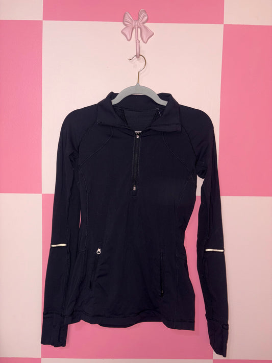 Lululemon pullover - size medium?