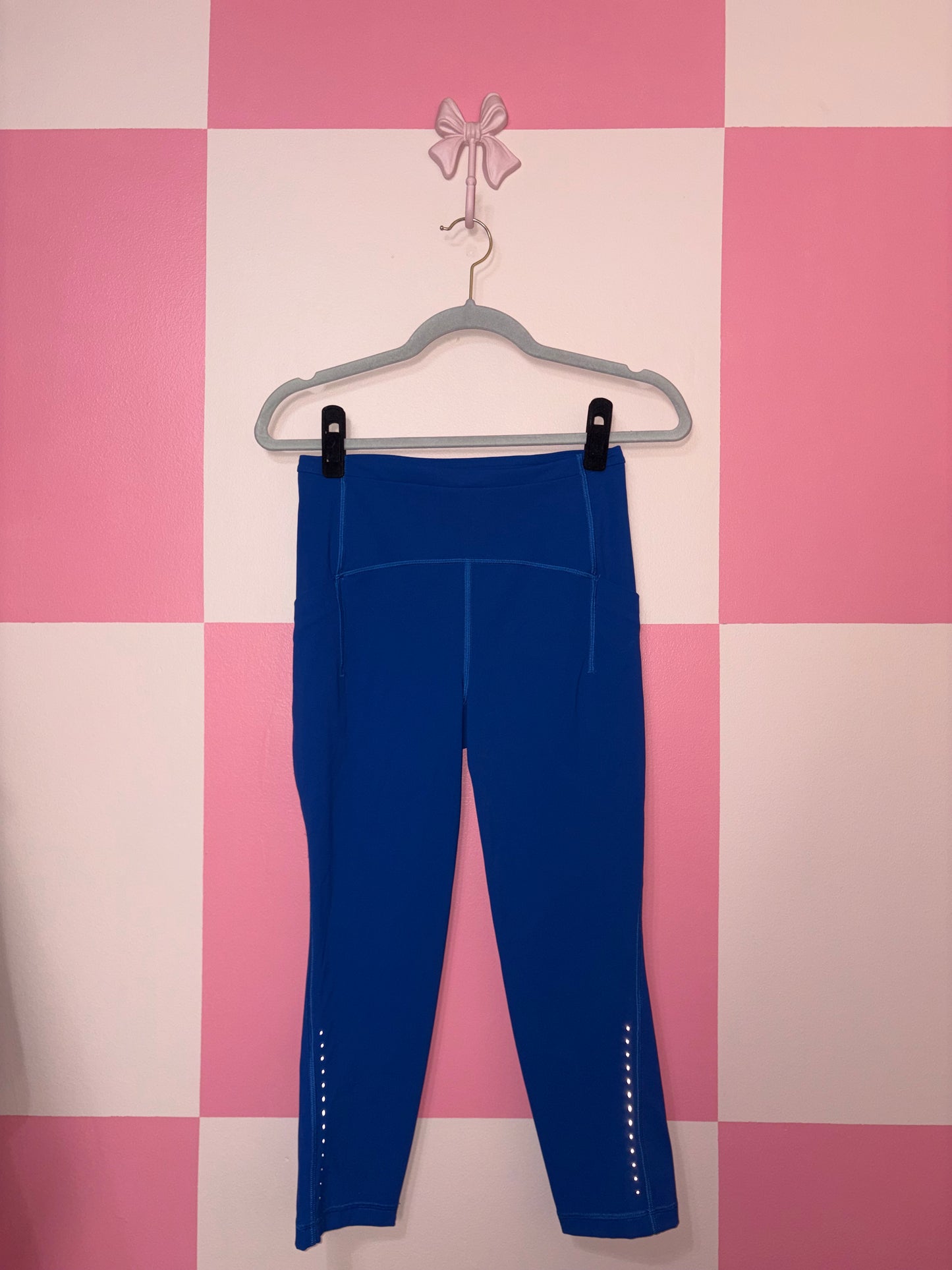 Lululemon leggings - size 6