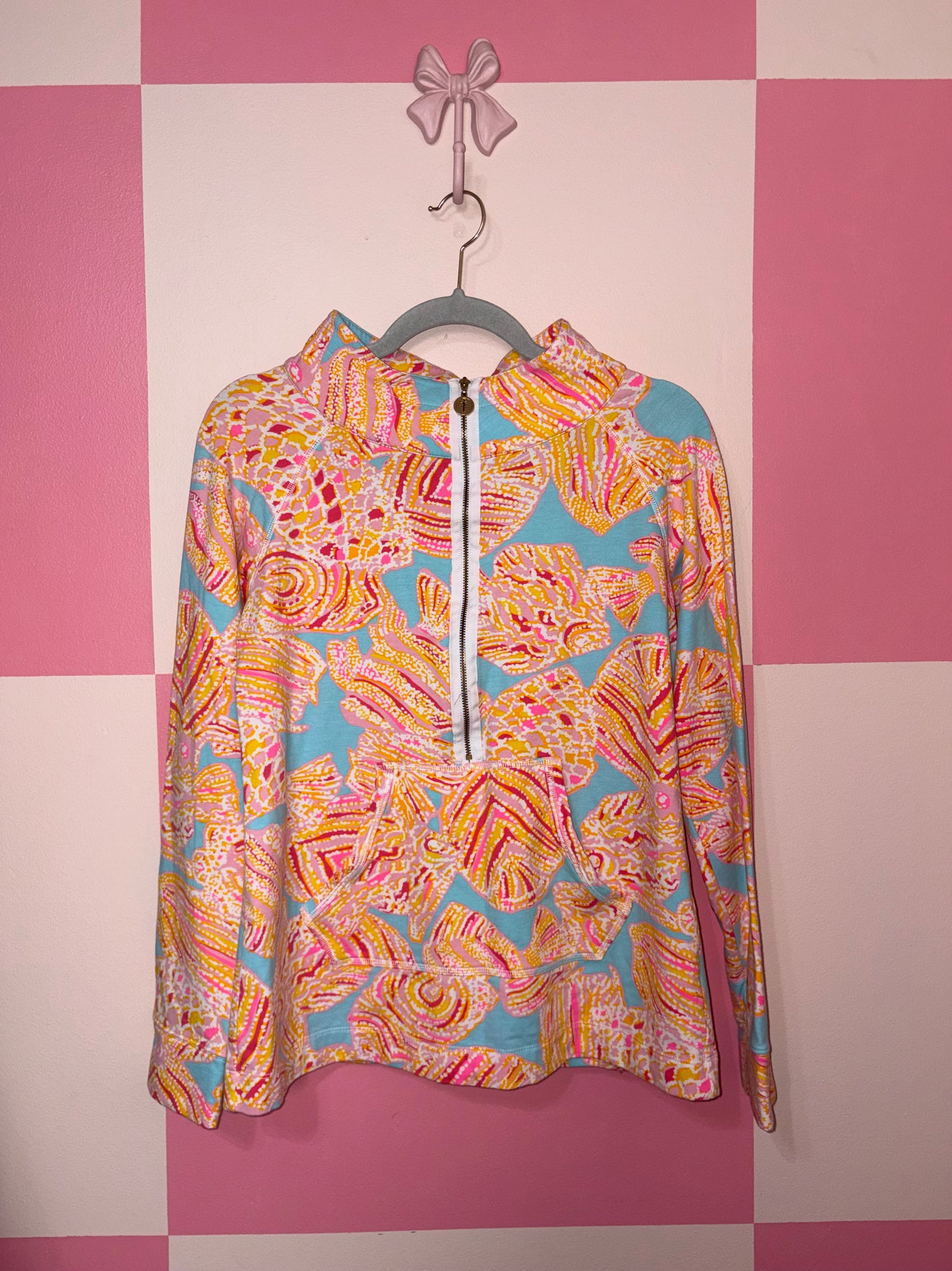 Lily Pulitzer pullover - size medium