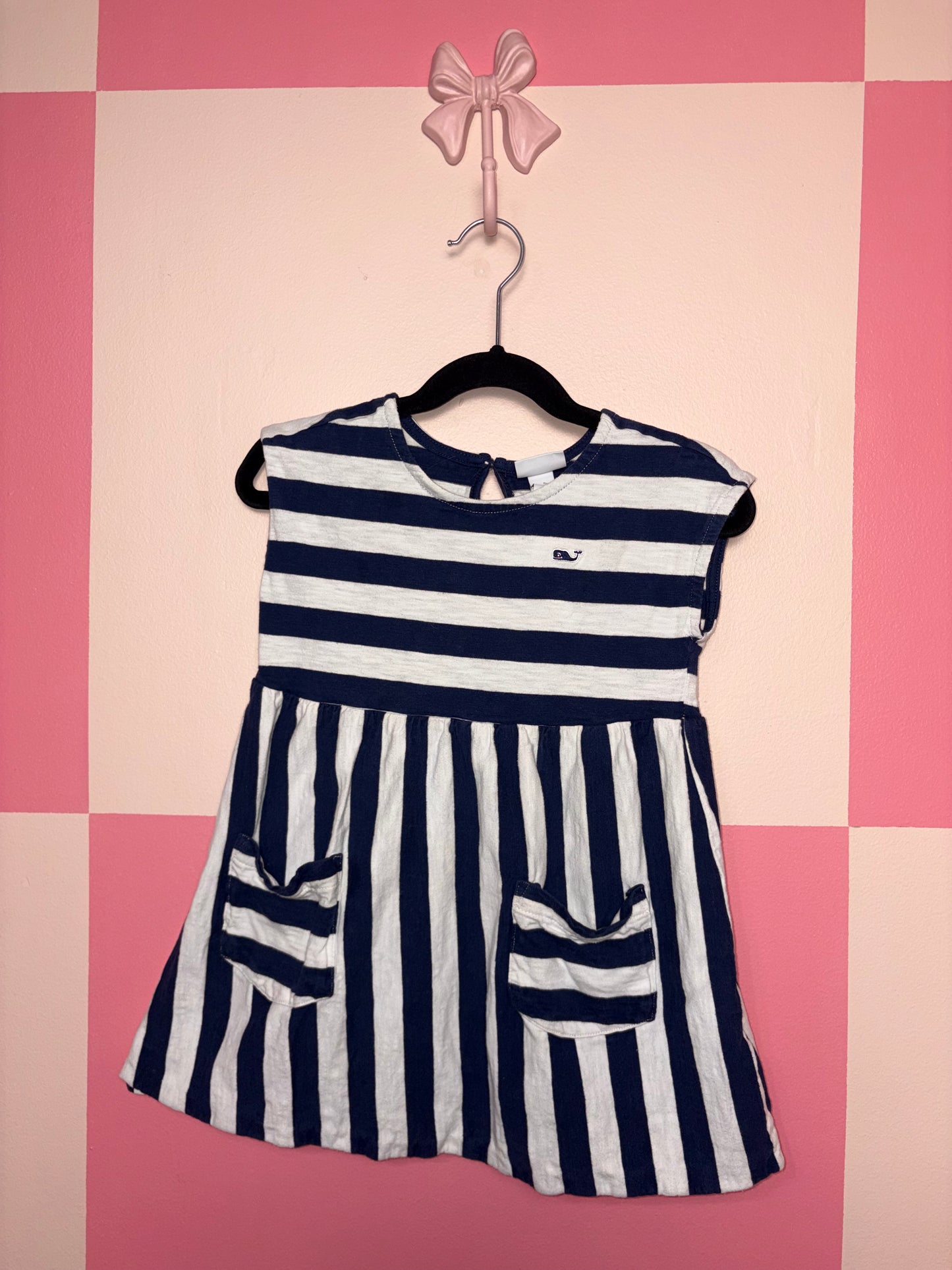 Vineyard Vine dress - size 3t
