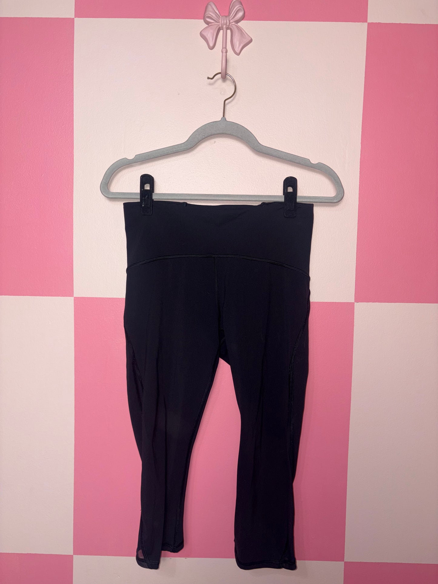 Lululemon leggings - size 8