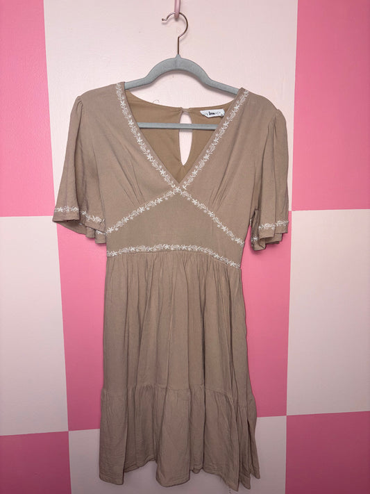 in loom dress - size small