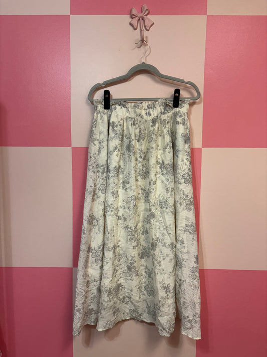 Blu Pepper skirt - size large