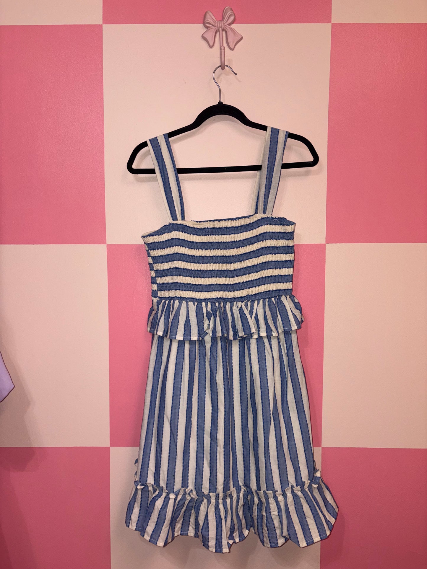Tcec dress - size large