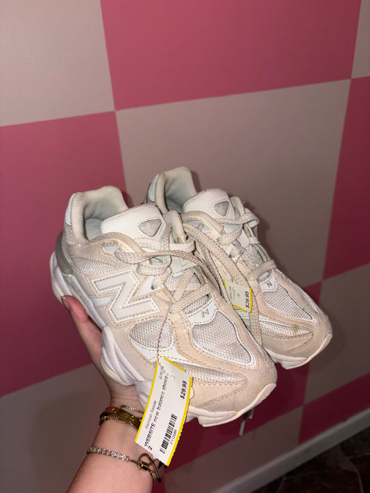 New Balance - size 2