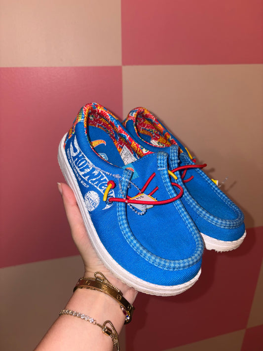Hey Dudes shoes - size 12