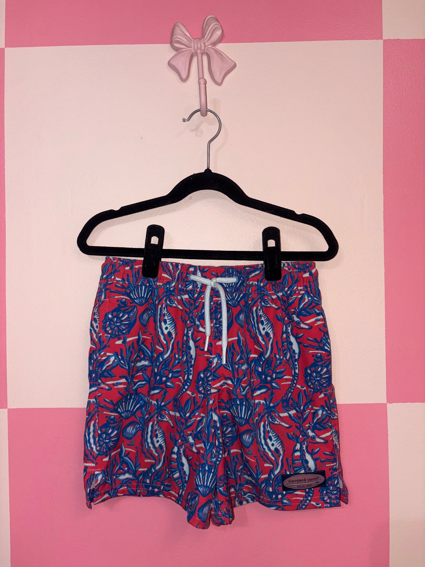 Vineyard Vines swim - size 7