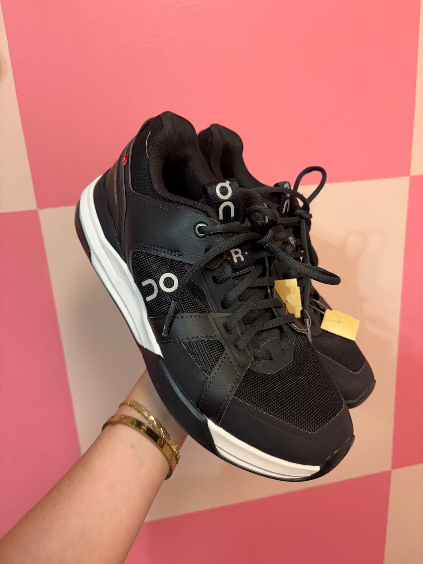 On Cloud shoes - size 9.5