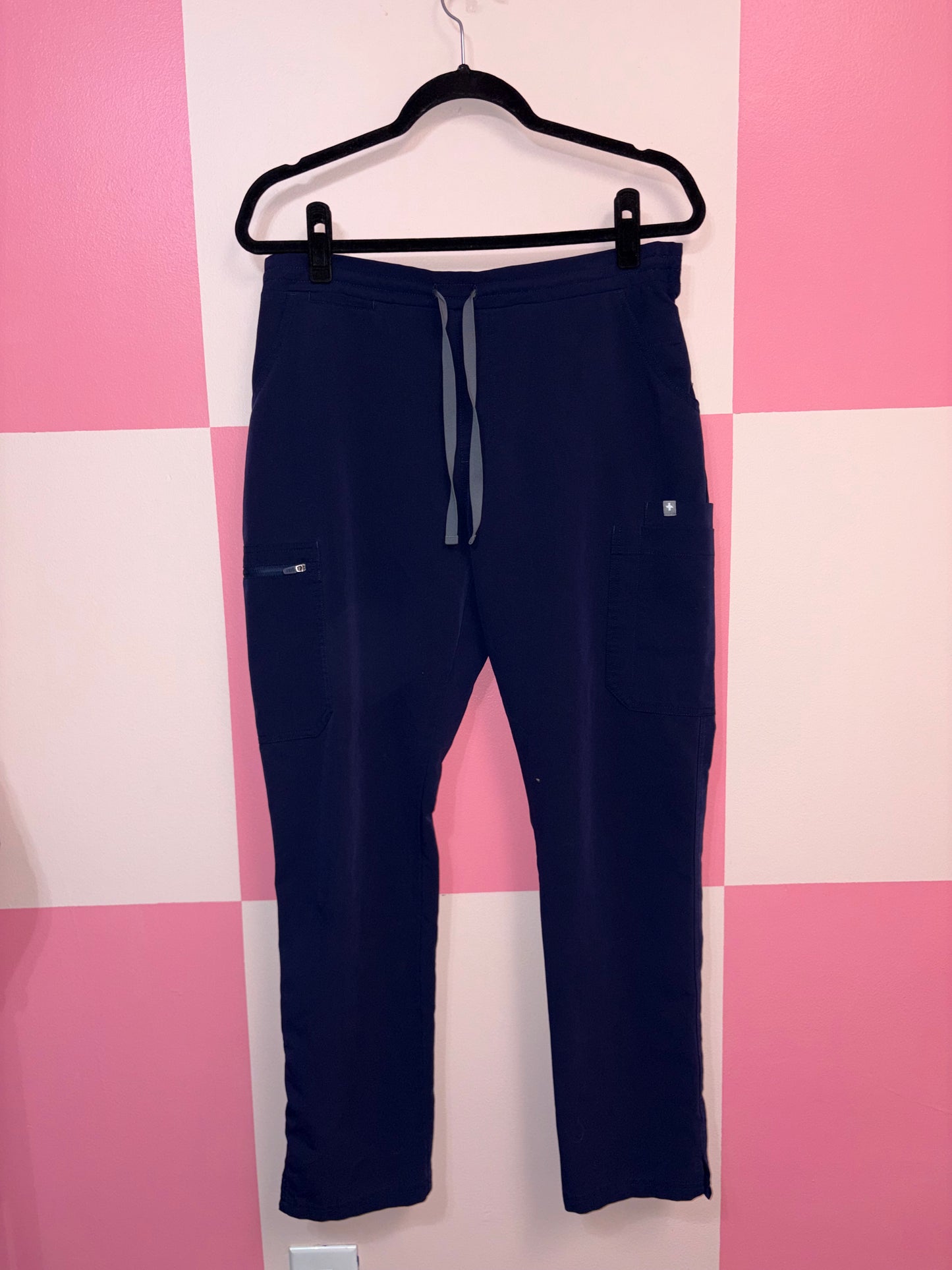 Figs scrub pants - size medium