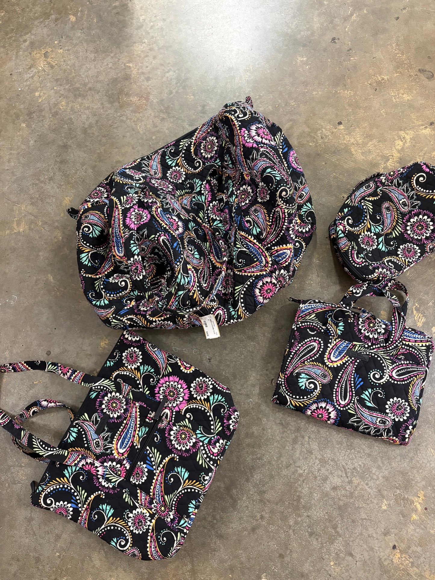 Vera Bradley travel set - more pics attached