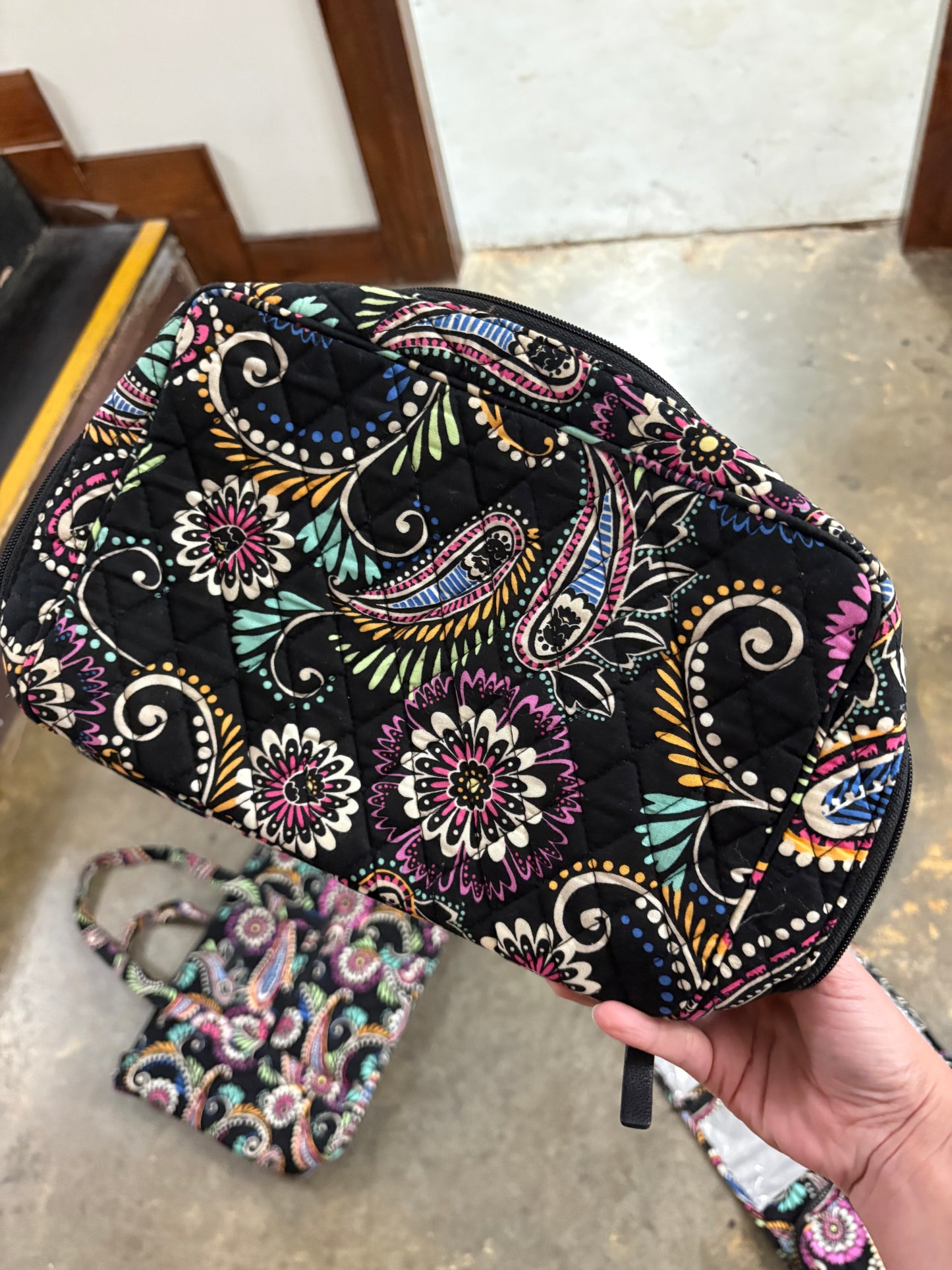 Vera Bradley travel set - more pics attached