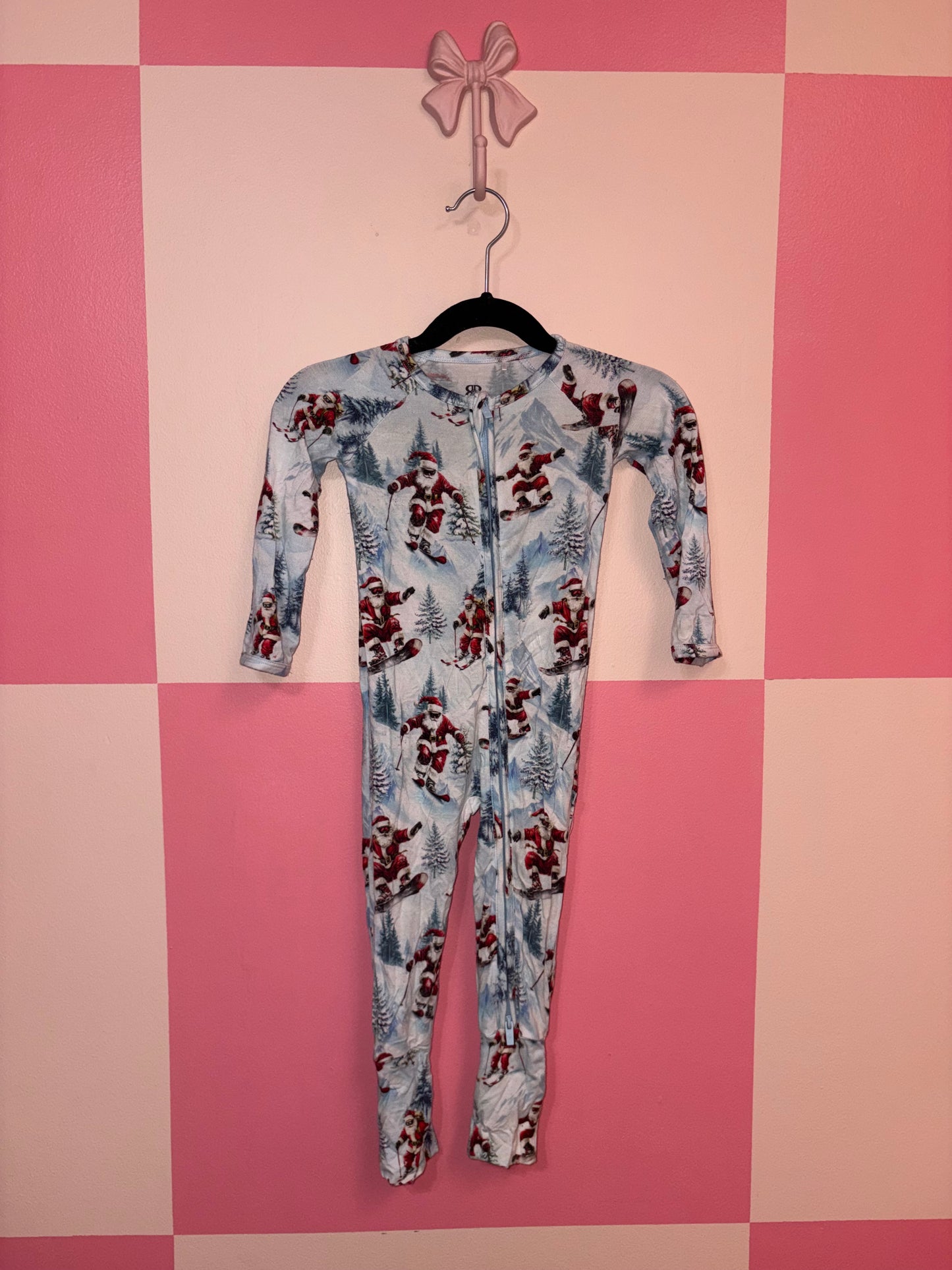 Bums & Roses sleeper - size 12-18m