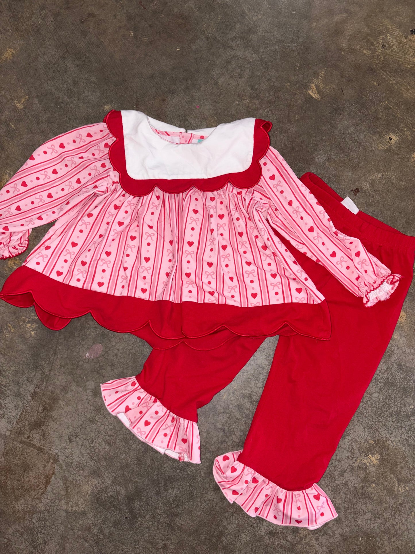 The Smocked Flamingo outfit - size 3t