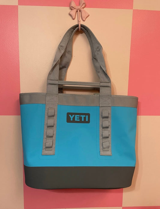 Yeti Camino 35 in Reef Blue
