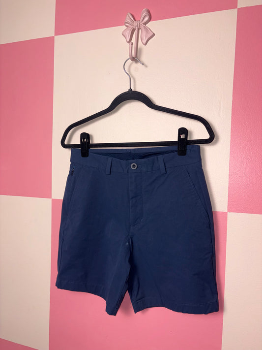 Vineyard Vines shorts - size 28