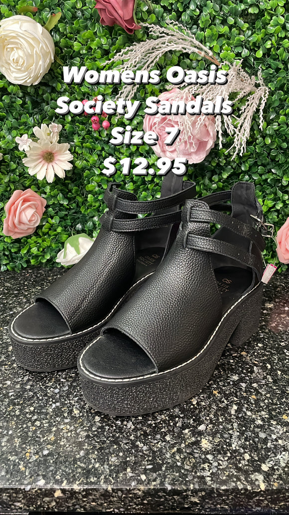 Womens Oasis Society Sandals